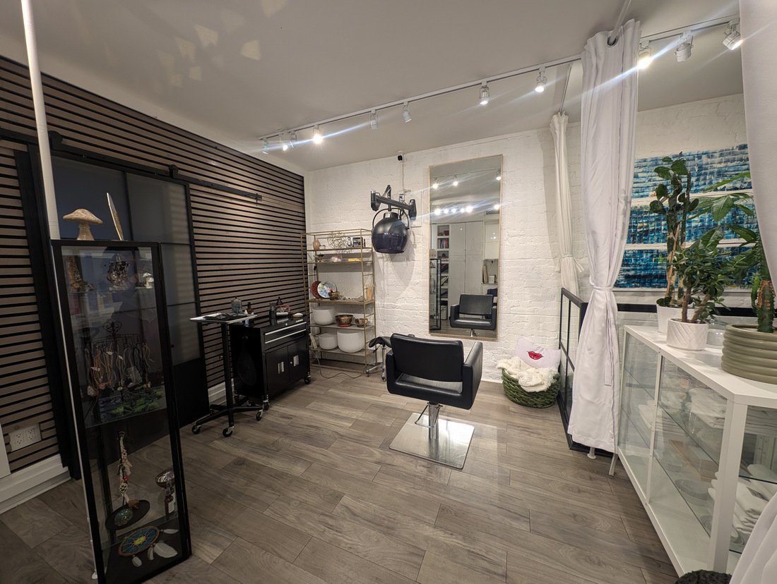 Inside the Bohem Dreme hair studio